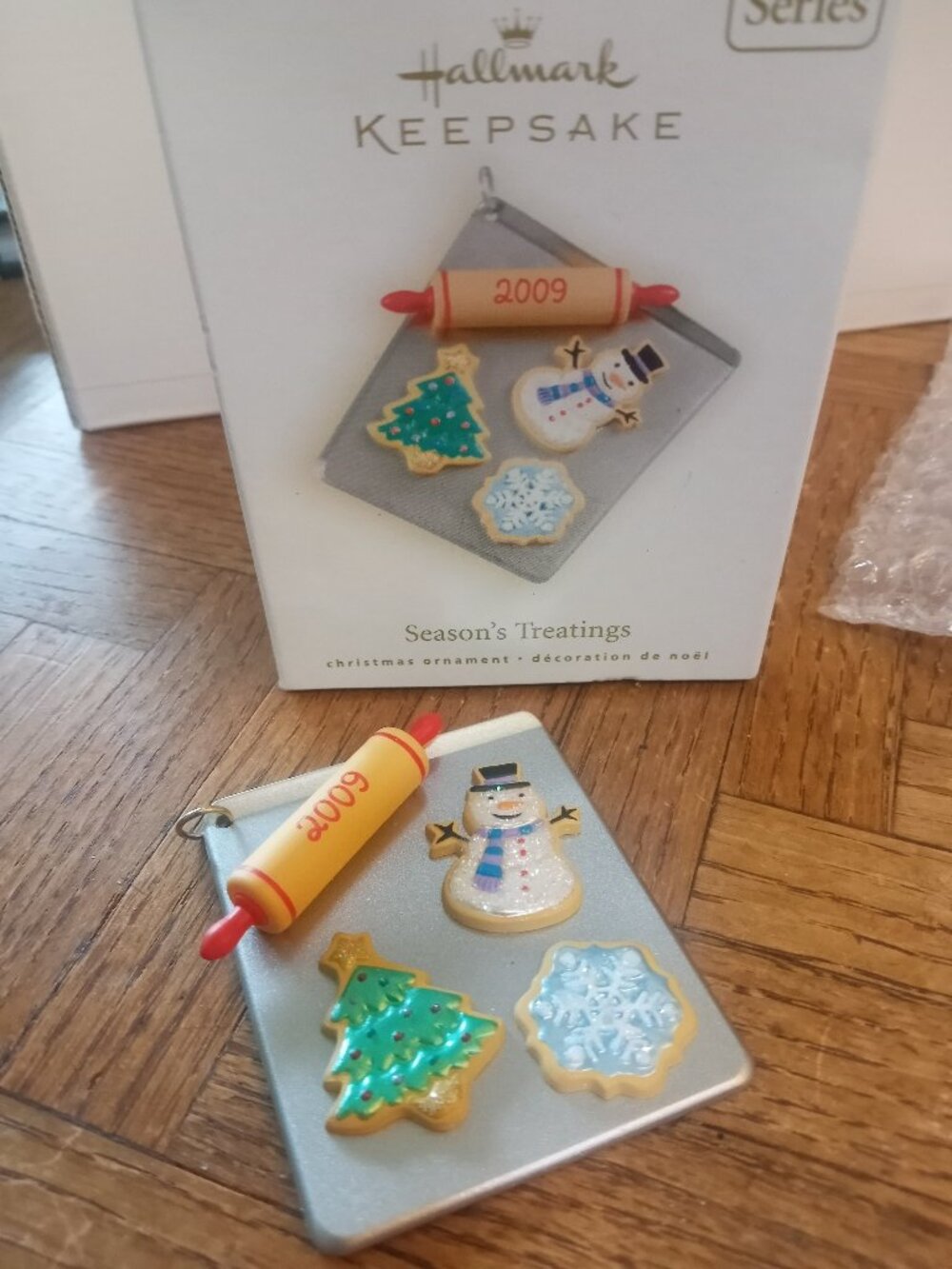 Hallmark Keepsake First In Series Season's Treatings -2009